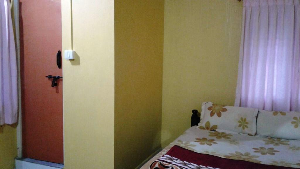 Akashadeepa Homestay ماديكيري المظهر الخارجي الصورة